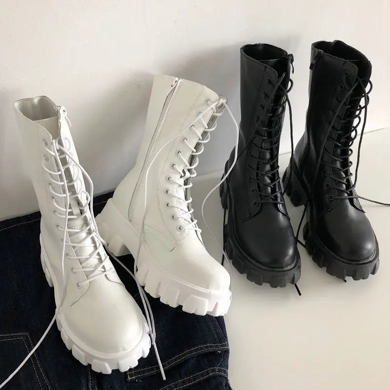 Boots Women Autumn Winter Fashion Lace-up Ladies Chelsea Zipper Botas Mujer Boots Sports Platform Heel Ladies Shoes