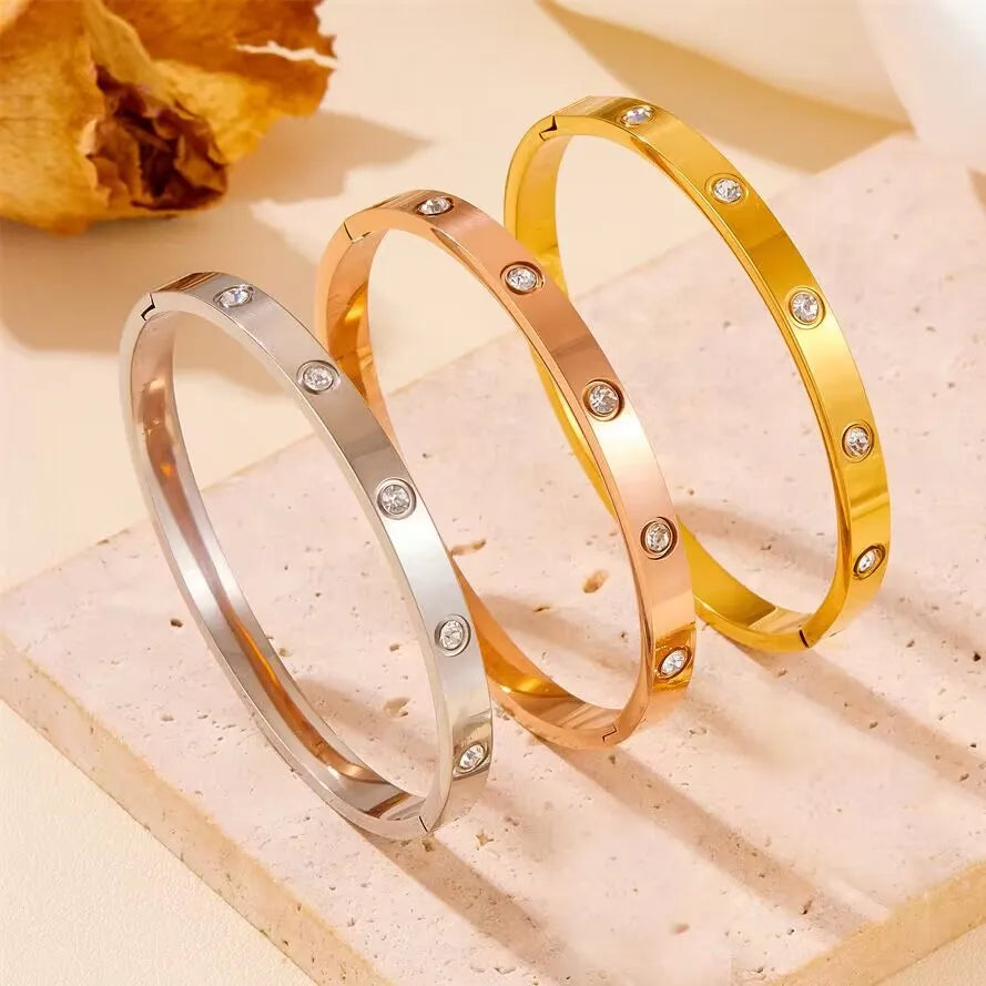 Simple Beautiful Lovers Cuff Bracelets For Woman Fashion Crystal Bangles Charm Jewelry Accessories Party Gifts